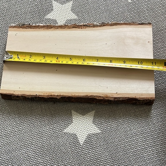 💜 3 for $10 Wooden Decor - Picture 3 of 4